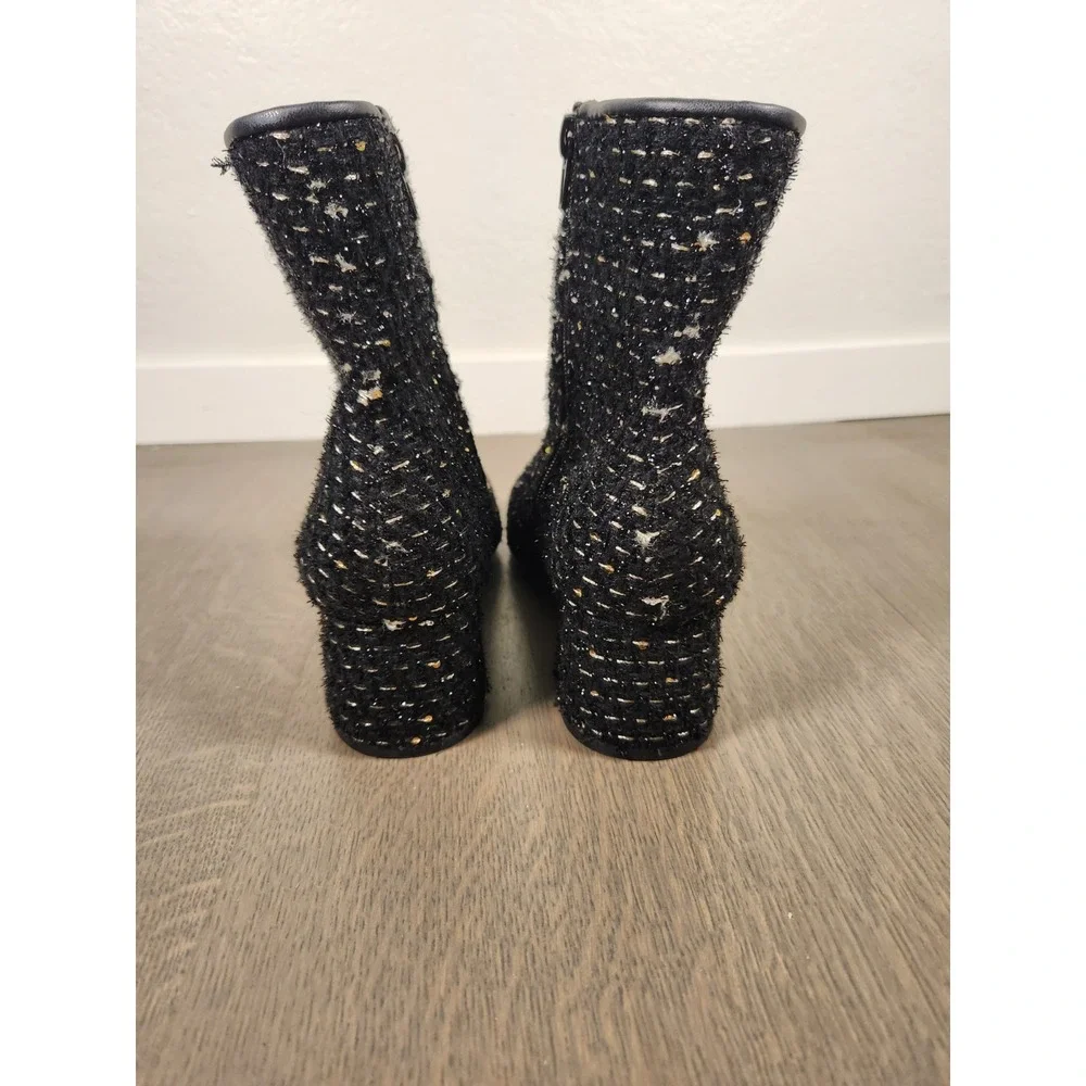 NEW Women $149 Steve Madden Eiffel Booties Women 9 BLACK MULTI Boots